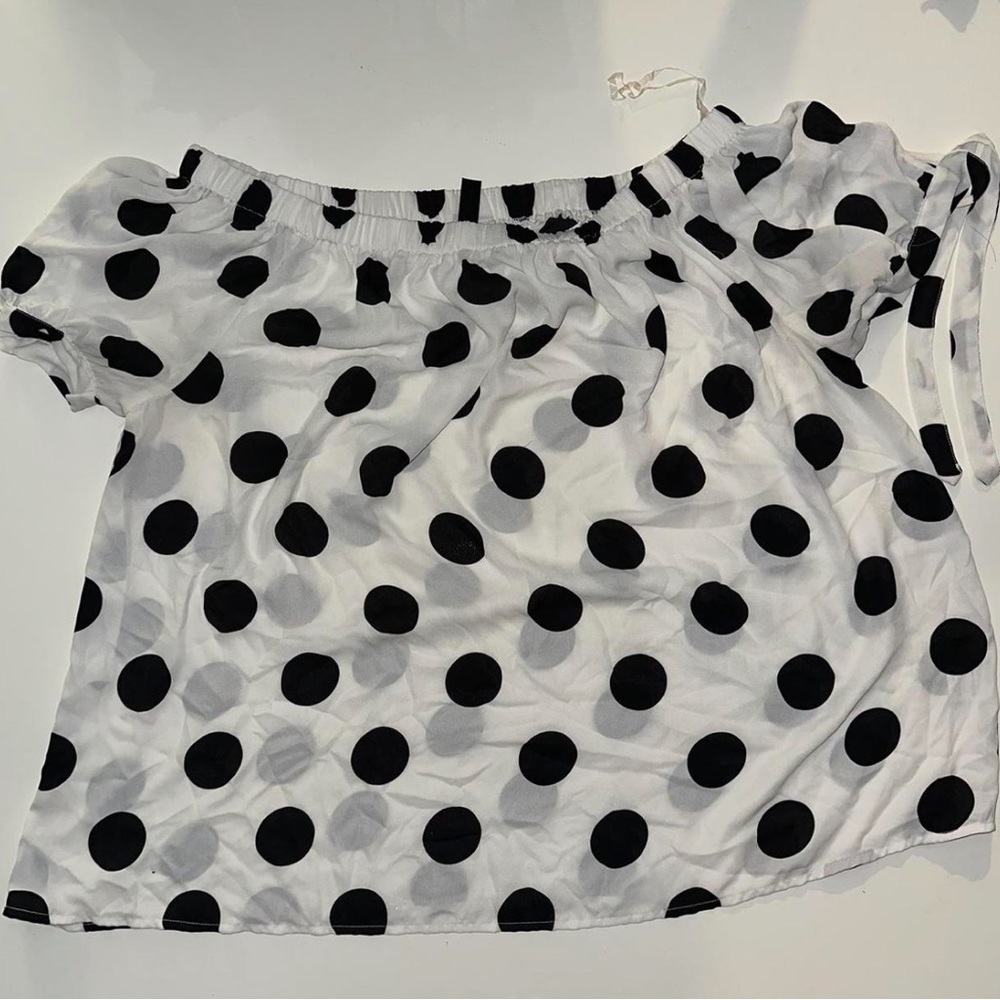 Women’s blouse